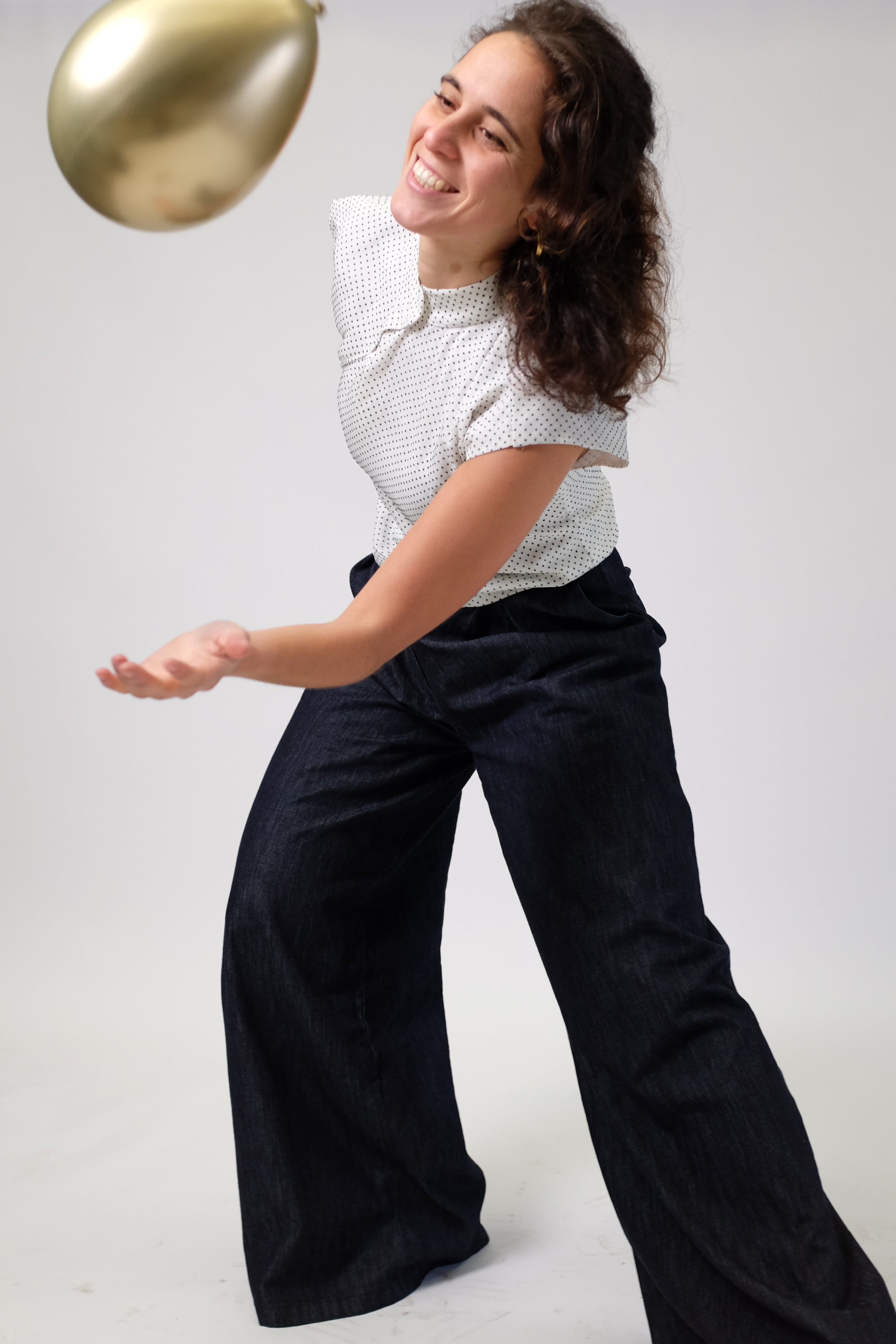 The Elyse blouse - polka dots